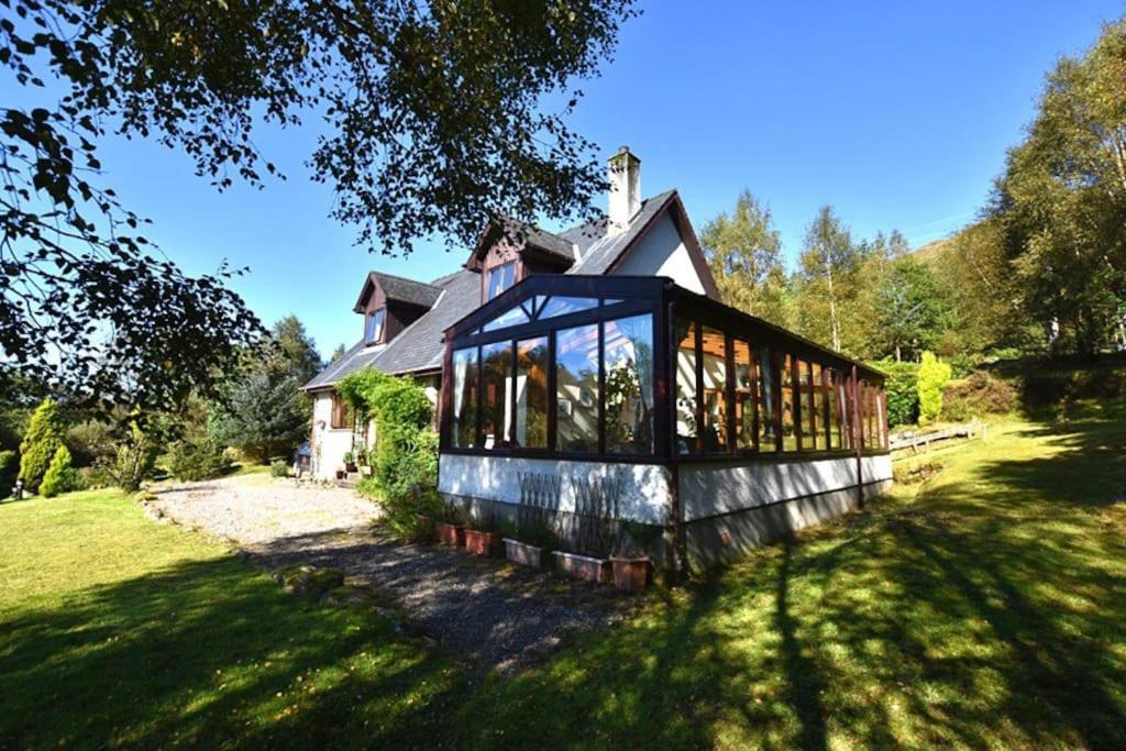 Tarmachan Cottage - West Highland Getaway Fort William Exterior photo